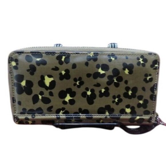 Burberry RARE Blue Label Pattern Patent Leather Zip Around Long Wallet Vintage - Picture 2 of 12